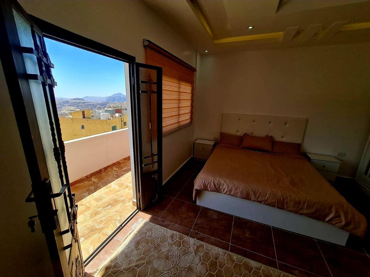 Petra Sunset Bed & Breakfast Bed & Breakfast วาดี มูซา ภายนอก รูปภาพ